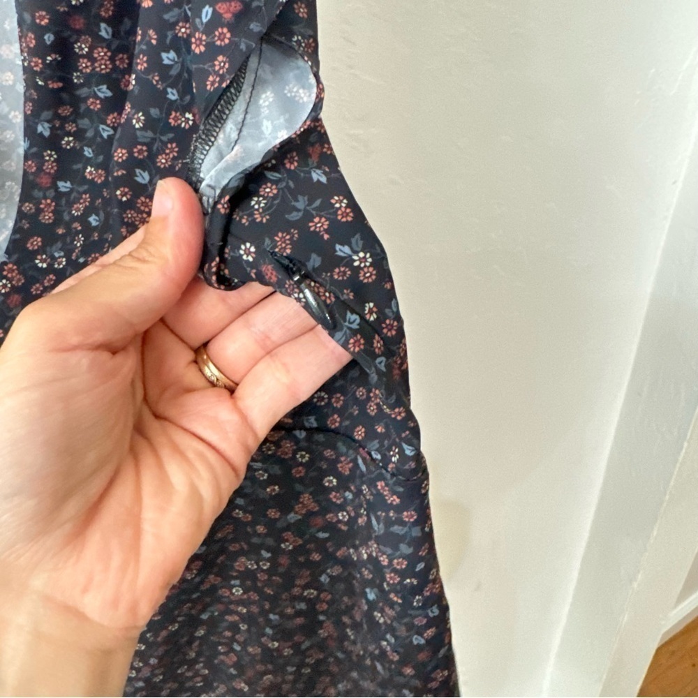 Outerknown Juniper Dainty Floral Short Sleeve Mini Dress XS - Picture 3 of 9